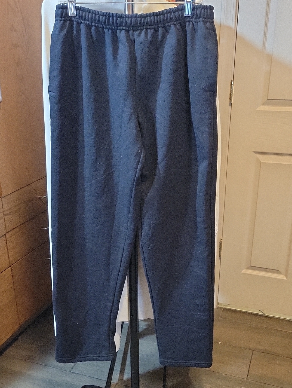 Gildan Black Joggers